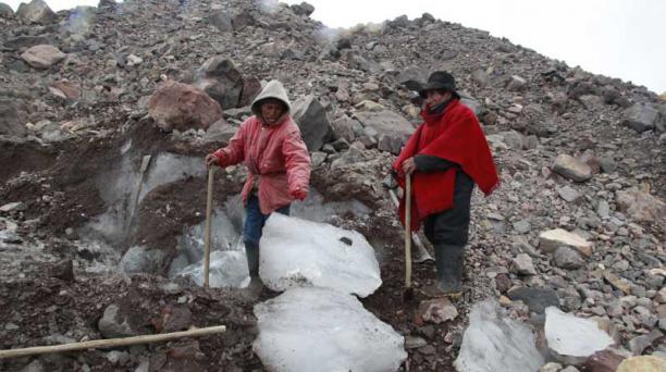 Ruta del hielero en el Chimborazo. https://laprensa.com.ec