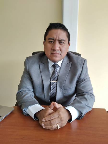 Usuarios esperan más de 24 horas