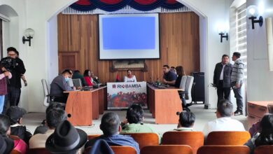 Concejales de Riobamba en la sesión del Consejo