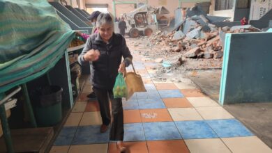 Mercado La Merced de Riobamba: a puestos abandonados los botaron ayer