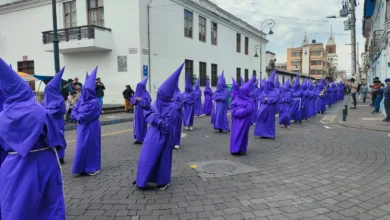Los cucuruchos son muy comunes en las procesiones durante la Semana Santa.