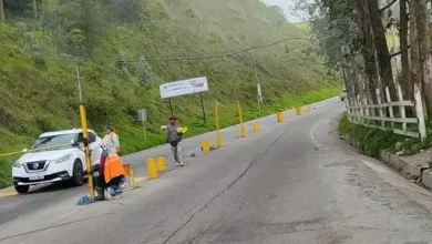 Peaje en Alausí cuesta 1 dólar.