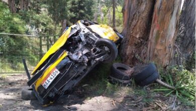 Un taxi acabó en el parque Ecológico tras un accidente de tránsito