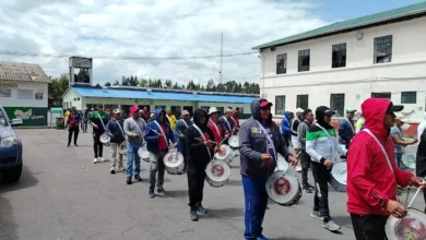 Exalumnos del Colegio ‘Cisneros’ en el desfile quieren perfección