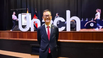 En el auditorio de la Unach ofreció una conferencia, el embajador recalcó la importancia de Ecuador para su nación.