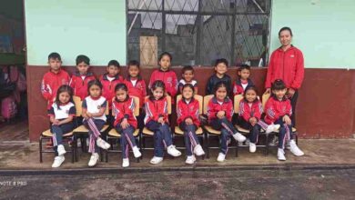 Lcda.Carmen Peñafiel Primero de Básica paralelo ''A'' de la escuela 21 de abril