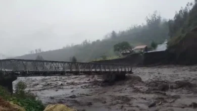 El puente de Palitahua en el cantón Penipe colapsó