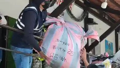 A una tienda Shein la requisó la Aduana en Riobamba. A decir de su propietaria, los funcionarios retiraron 40.000 dólares en mercadería