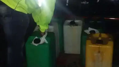 En Guano, la Fiscalía lo mandó a la cárcel por tráfico de combustible. Wilmer G. transportaba hidrocarburos sin documentación que lo respalde