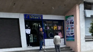 Limpiar la basura de las aceras le corresponde a los ciudadanos