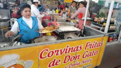 La corvina frita en el mercado San Alfonso de Riobamba es muy solicitada por los clientes que visitan este sector de la ciudad.