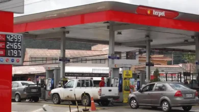 Gasolina Extra y Ecopaís suben de precio este 12 de agosto