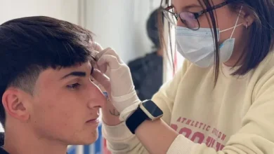 Las perforaciones en Riobamba se han convertido en un arte corporal con precios muy accesibles.