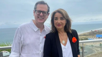 Rabascall y Rivas buscan la presidencia por Izquierda Democrática