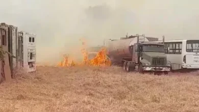 Incendio del parque Samanes consumió vehículos en parqueadero