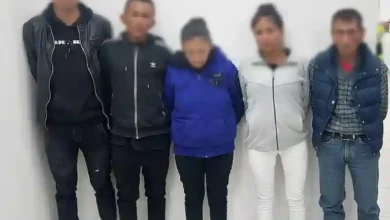 La Policía Nacional detuvo a 5 personas, en Riobamba, por vender drogas. Asimismo, retiró 6320 dosis de sustancias de las calles