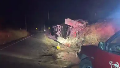 Un conductor se quedó dormido y causó accidente de tránsito en el cantón Chunchi, en la Panamericana sur, sector San Cristóbal
