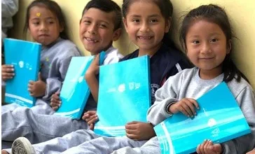 Ministerio de educación entregará libros en Riobamba en 15 días, según Verónica Padilla, directora distrital.