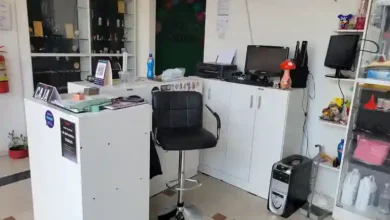 El jueves hubo un robo de 3.500 dólares en local de tatuajes y piercing. Propietarios creen que es alguien que sabe y quiere perjudicarlos