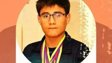 El estudiante de Riobamba Sebastián Borja, de 14 años, lucha contra el síndrome de Guillain-Barré en terapia intensiva.
