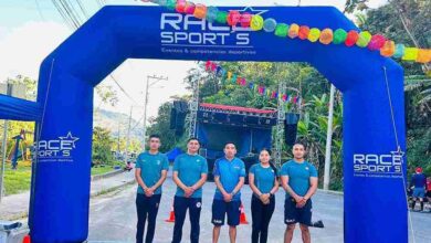 Valeria Cruz, del Cuerpo de Bomberos de Riobamba, ganó una medalla de oro el "Trail Bomberos 2024", que se dio en Morona Santiago.