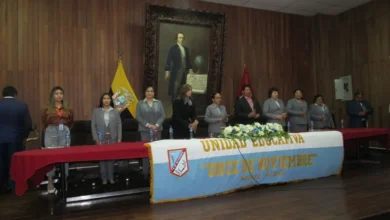 Riobamba: la Unidad Educativa cumplió 110 años, integra a instituciones como: 11 de Noviembre y Juan de Velasco.