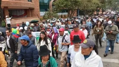 Organizaciones marchan en rechazo a la reunión iberoamericana