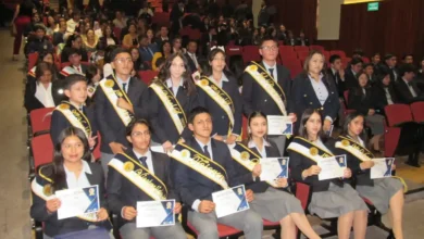 Riobamba: UE San Felipe Neri posesionó Consejo Estudiantil para el periodo 2024-2025. El acto fue en el teatro de la institución.