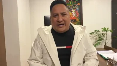 Denuncia a concejal de Riobamba por presunta venta de puestos para el Municipio y Prefectura.