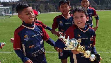 LDU, El Capi, Buca FC, Santos EF y Daquilemitos se repartieron los títulos del Mundialito Guambras con Fe en Chimborazo.