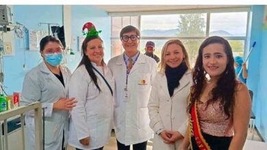 Viceprefecta visita cantones de Chimborazo con regalos navideños