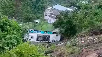 Bus cae al abismo camino al Santuario de Las Lajas, 12 muertos