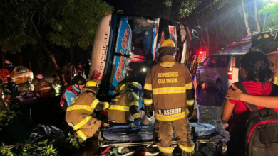 9 muertos y 52 heridos en accidente en la vía a la Costa