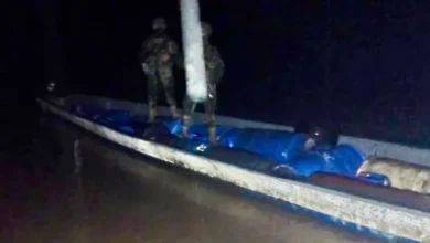 Militares decomisan galones de Diesel ilegal en Morona Santiago