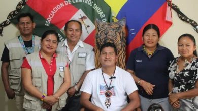 Ayuda social para familia de dirigente shuar