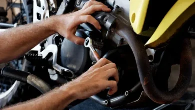 Disparan a propietario de un taller de motocicletas en Ambato.