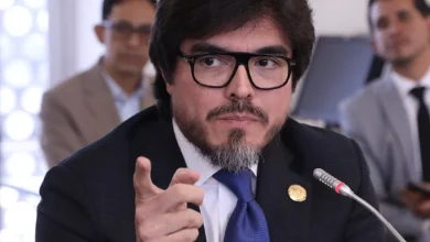 Gobierno de Noboa explora vías para cambiar la Constitución