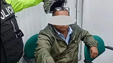 Hombre venezolano utilizaba una peluca para estafar en Ambato.