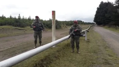 Imagen referencial de poliducto y control de Fuerzas Armadas.