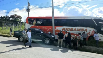 Accidente de tránsito involucra a un bus de la Riobamba