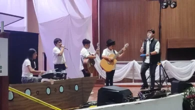 Artistas profesionales le cantan a Morona en sus fiestas