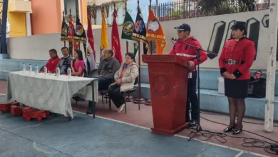 Bomberos de Guaranda celebran 74 años con comunidad
