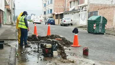 ¿Dónde denunciar una fuga de agua potable en Riobamba?