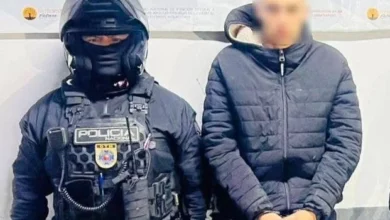 Extranjero detenido tras conducir motocicleta robada.