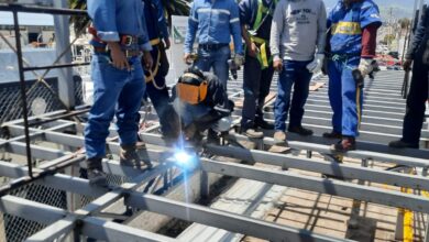 Trabajo informal y pobreza es el reto de los jóvenes de Ecuador