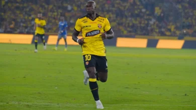 Felipe Caicedo, jugador del Barcelona, se volvió a lesionar