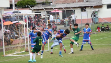 Campeonato Estudiantil de Fútbol: Juan de Velasco, campeón