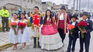 2 de mayo: Desfile cívico por día de la hospitalidad latacungueña.