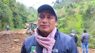 Obras de infraestructura vial y alcantarillado en Bolívar