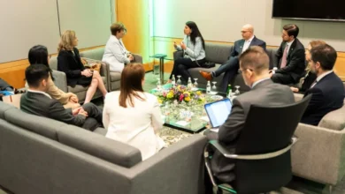 Ecuador implementa medidas para mejorar ingresos y finanzas